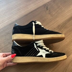 Golden Goose Black suede sneakers size 38